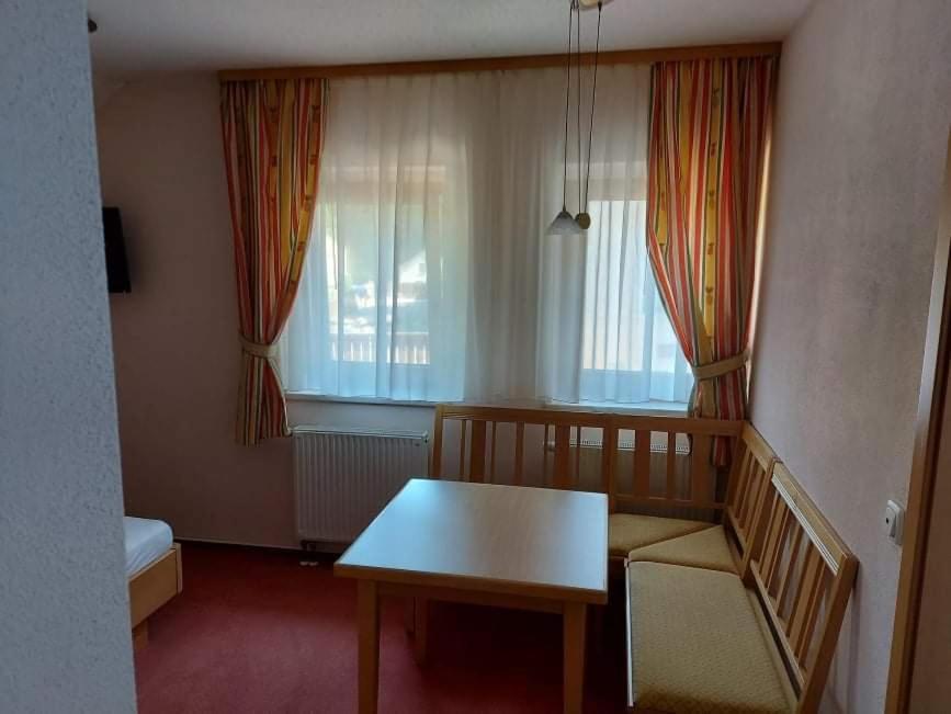 Gasthof Restaurant Jamas Otel Pottenstein Dış mekan fotoğraf